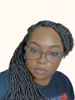 Kaysha Molizone